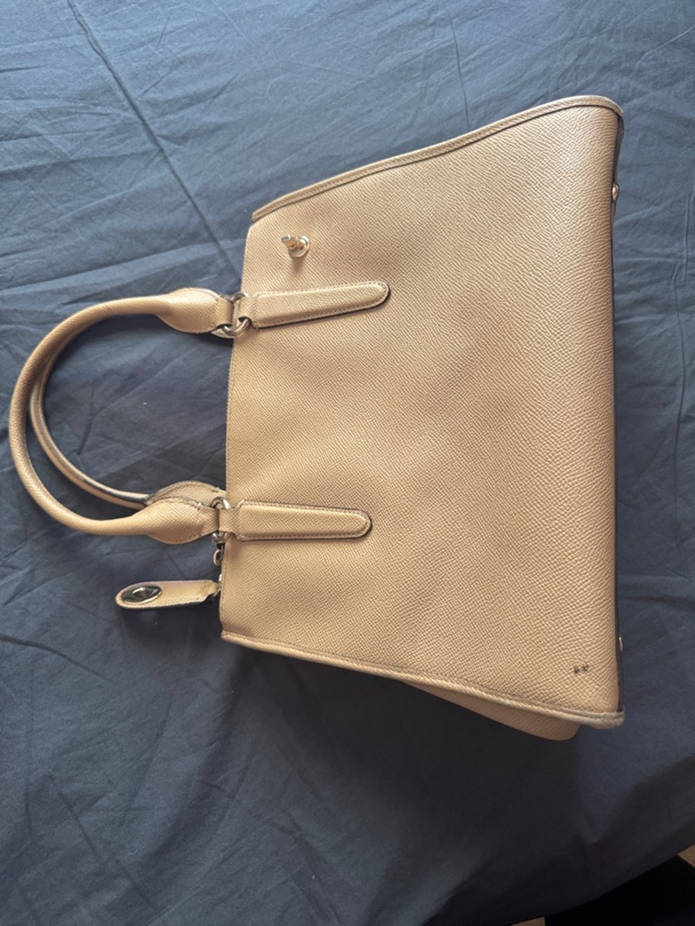 Coach Crosby Carryall - Picture 6 of 16